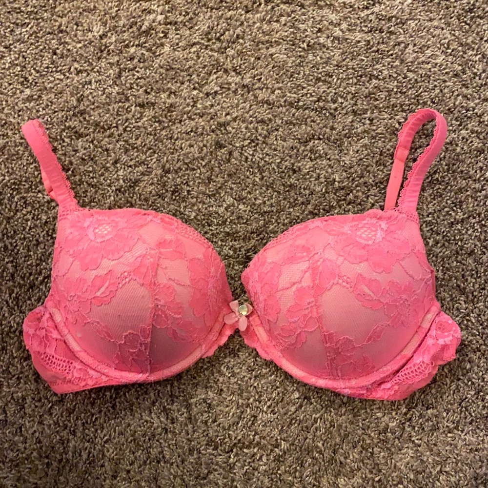Victoria’s Secret bra